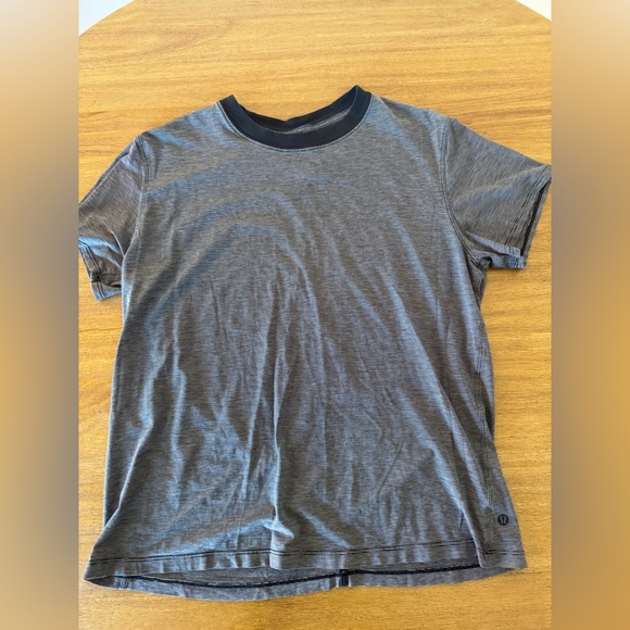 lululemon athletica Tops - Lululemon Athletica Charcoal Tee with Black Collar